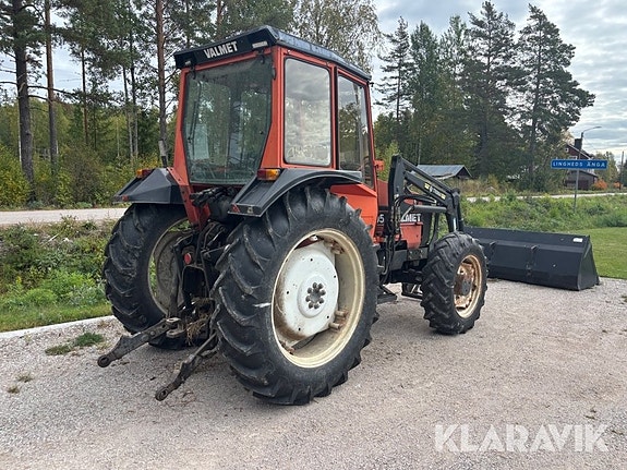 Traktor Valmet 405 med frontlastare 5 of 6