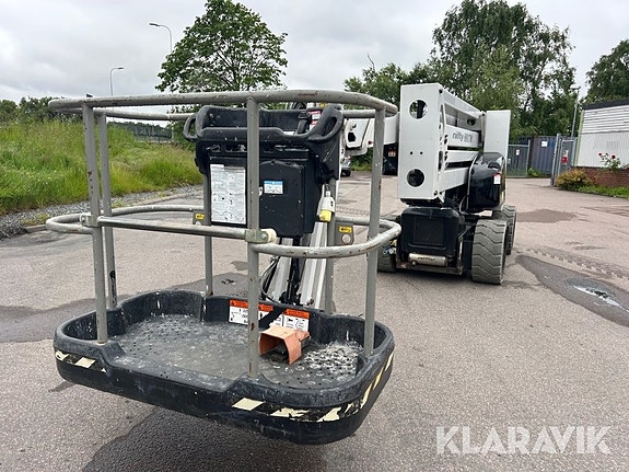 Bomlift Nifty HR17N hybrid 2 of 6