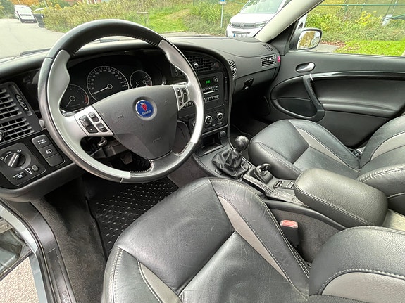 Saab 9-5 7 of 7