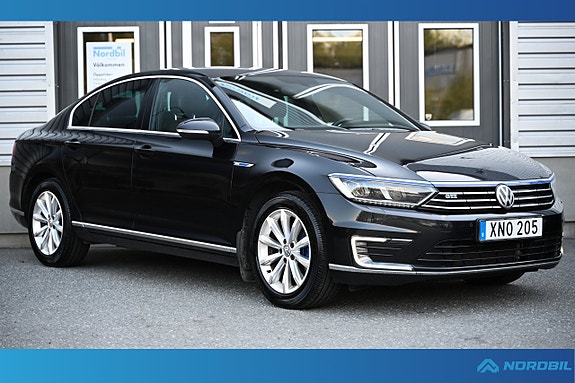 Volkswagen Passat 17 of 21