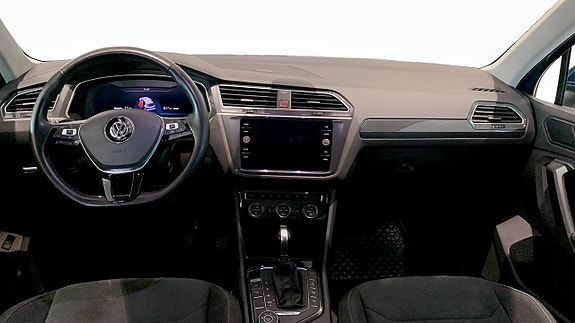 Volkswagen Tiguan 9 of 18