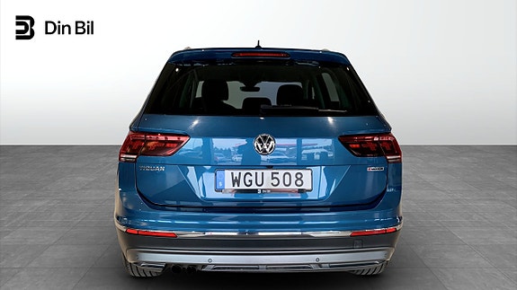 Volkswagen Tiguan 5 of 18