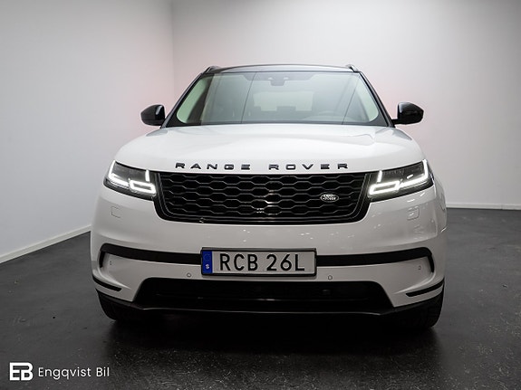 Land Rover Range Rover Velar 4 of 30