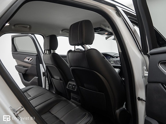 Land Rover Range Rover Velar 22 of 30
