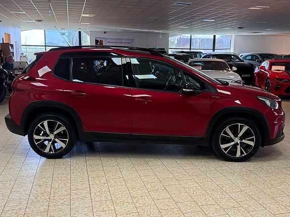 Peugeot 2008 8 of 27