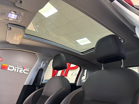 Peugeot 2008 26 of 27