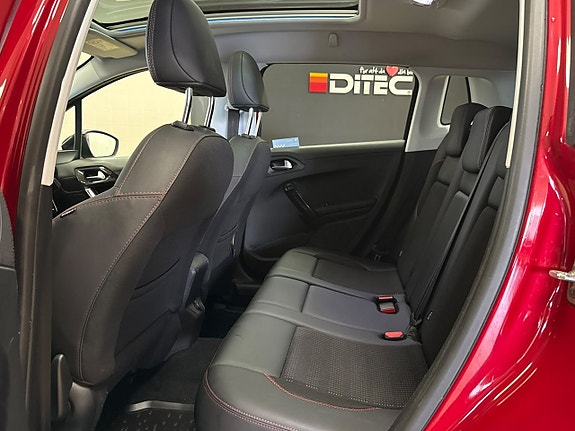 Peugeot 2008 15 of 27