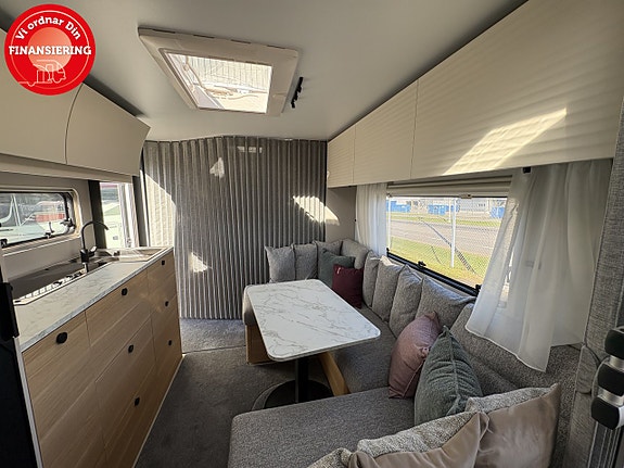 Adria ADORA 613 PK 17 of 19