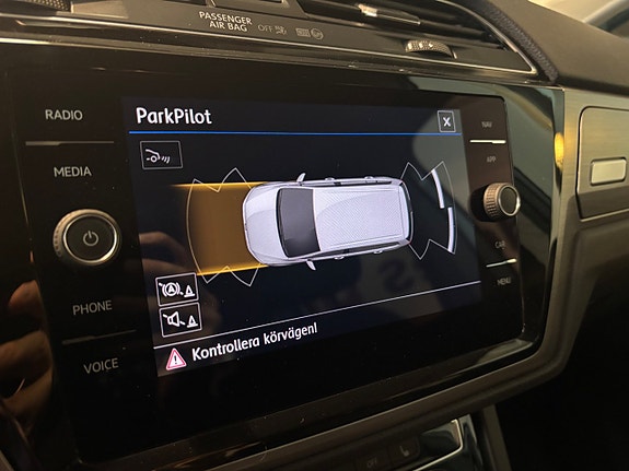 Volkswagen Touran 9 of 13