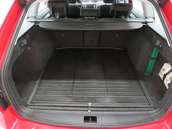Skoda Octavia 5 of 12