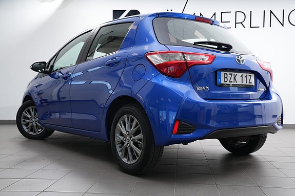 Toyota Yaris 10 of 22