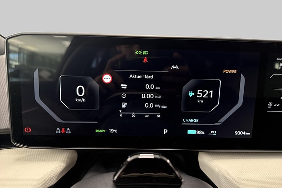 Kia EV4 12 of 27