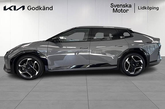 Kia EV4 3 of 27