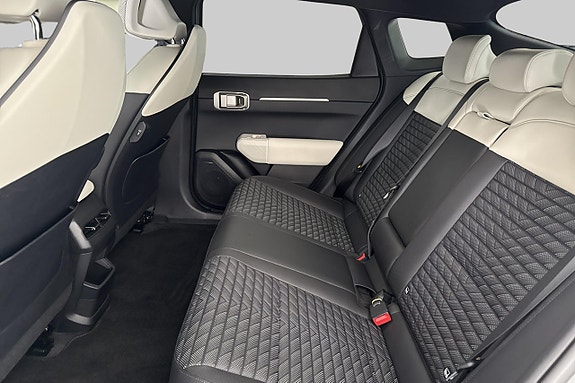 Kia EV4 9 of 27