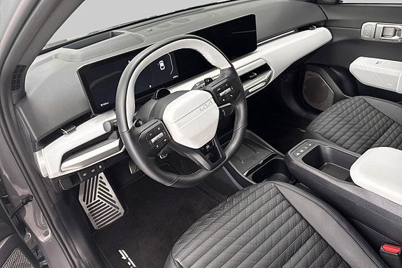 Kia EV4 7 of 27