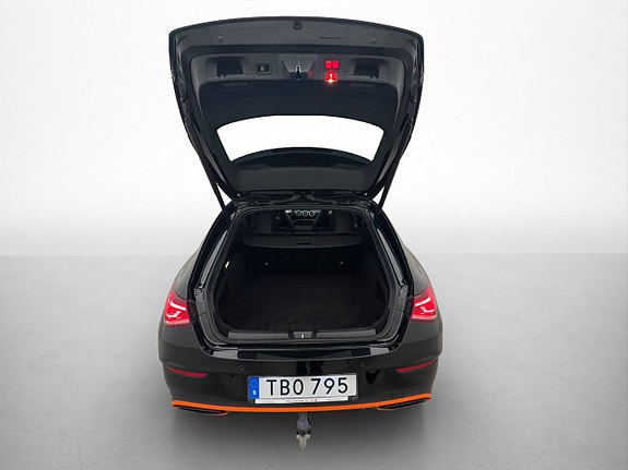 Mercedes-Benz CLA250 9 of 30
