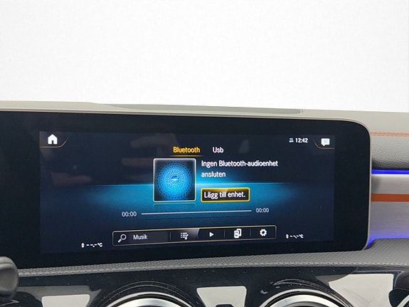 Mercedes-Benz CLA250 19 of 30