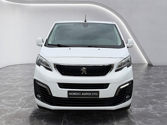 Peugeot Expert 8 of 19