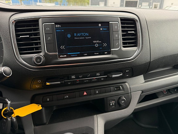 Peugeot Expert 15 of 19