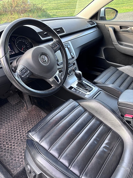 Volkswagen Passat 6 of 11