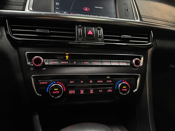 Kia Optima 15 of 19