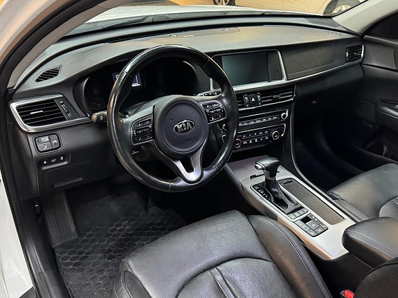 Kia Optima 7 of 19