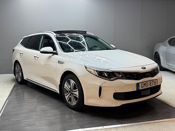 Kia Optima 2 of 19