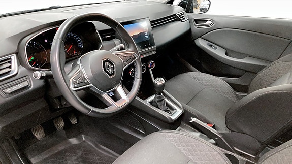 Renault Clio 7 of 12