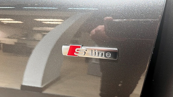 Audi A6 e-tron 8 of 15