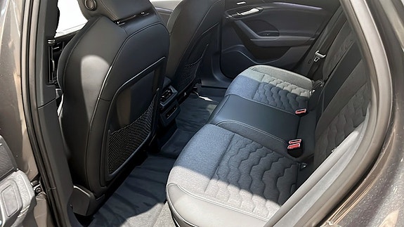 Audi A6 e-tron 13 of 15