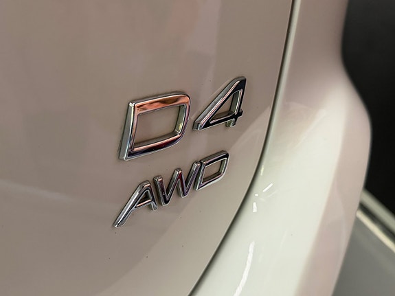 Volvo XC60 7 of 18