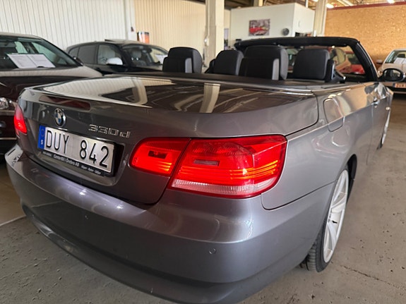 BMW 330d 5 of 14