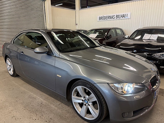 BMW 330d 3 of 14