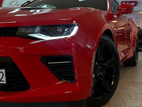 Chevrolet Camaro 11 of 29
