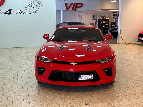 Chevrolet Camaro 9 of 29