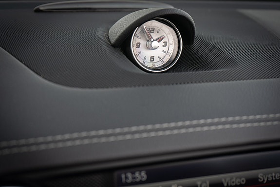 Mercedes-Benz SL500 21 of 30