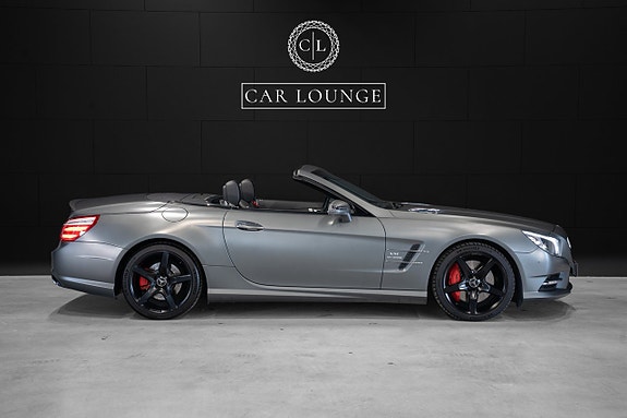 Mercedes-Benz SL500 7 of 30