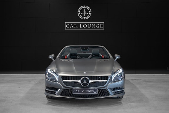 Mercedes-Benz SL500 14 of 30