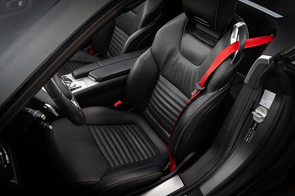 Mercedes-Benz SL500 17 of 30