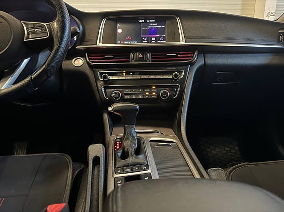 Kia Optima 8 of 25