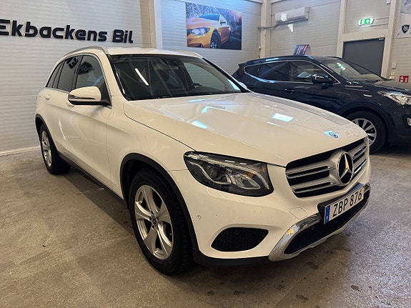 Mercedes-Benz GLC220 d 2 of 23