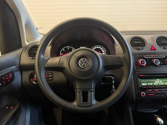 Volkswagen Caddy Maxi 10 of 19