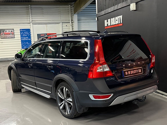 Volvo XC70 3 of 12