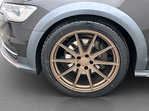 Audi A6 allroad 25 of 28