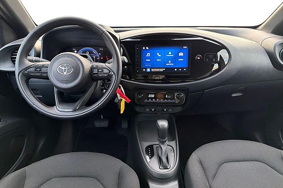 Toyota Aygo X 10 of 21