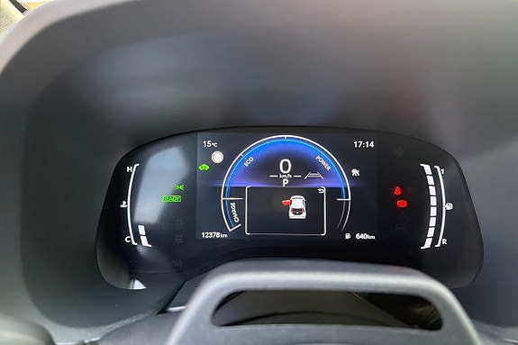 Toyota Aygo X 16 of 21