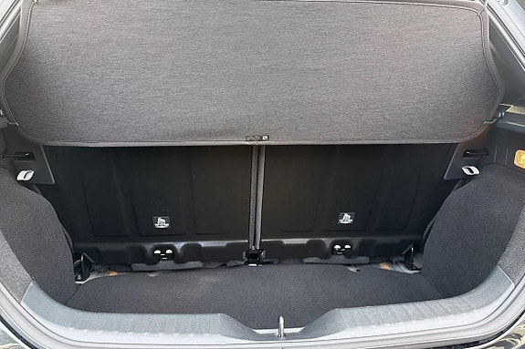 Toyota Aygo X 12 of 21