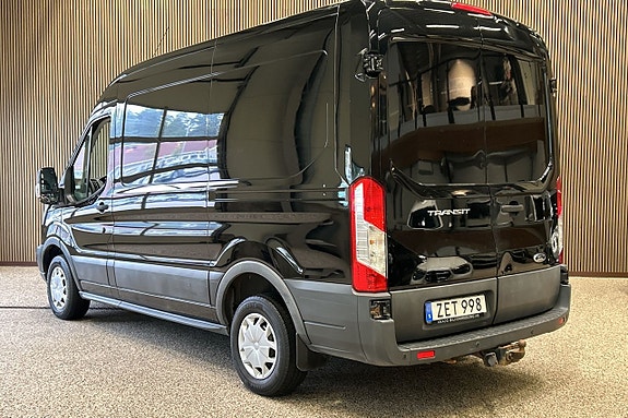 Ford Transit 3 of 7