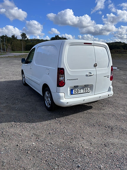 Peugeot Partner 4 of 5