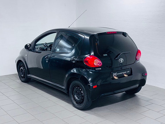 Toyota Aygo 13 of 14